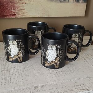 Vintage, Otagiri Black and White Owl Mug Set.